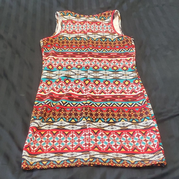 Dress - Picture 4 of 4